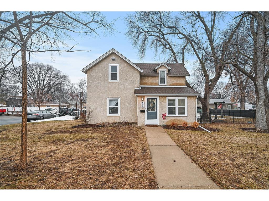 805 4th Avenue E, Shakopee, MN 55379 MLS 6349552 Edina Realty