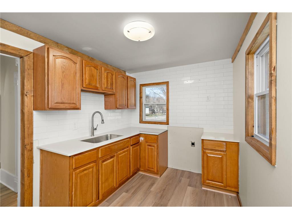 805 4th Street SW Willmar MN 56201 7056019 image18