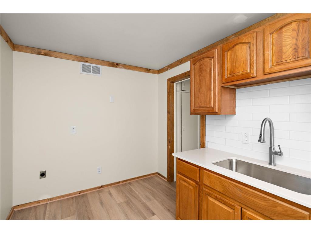 805 4th Street SW Willmar MN 56201 7056019 image20