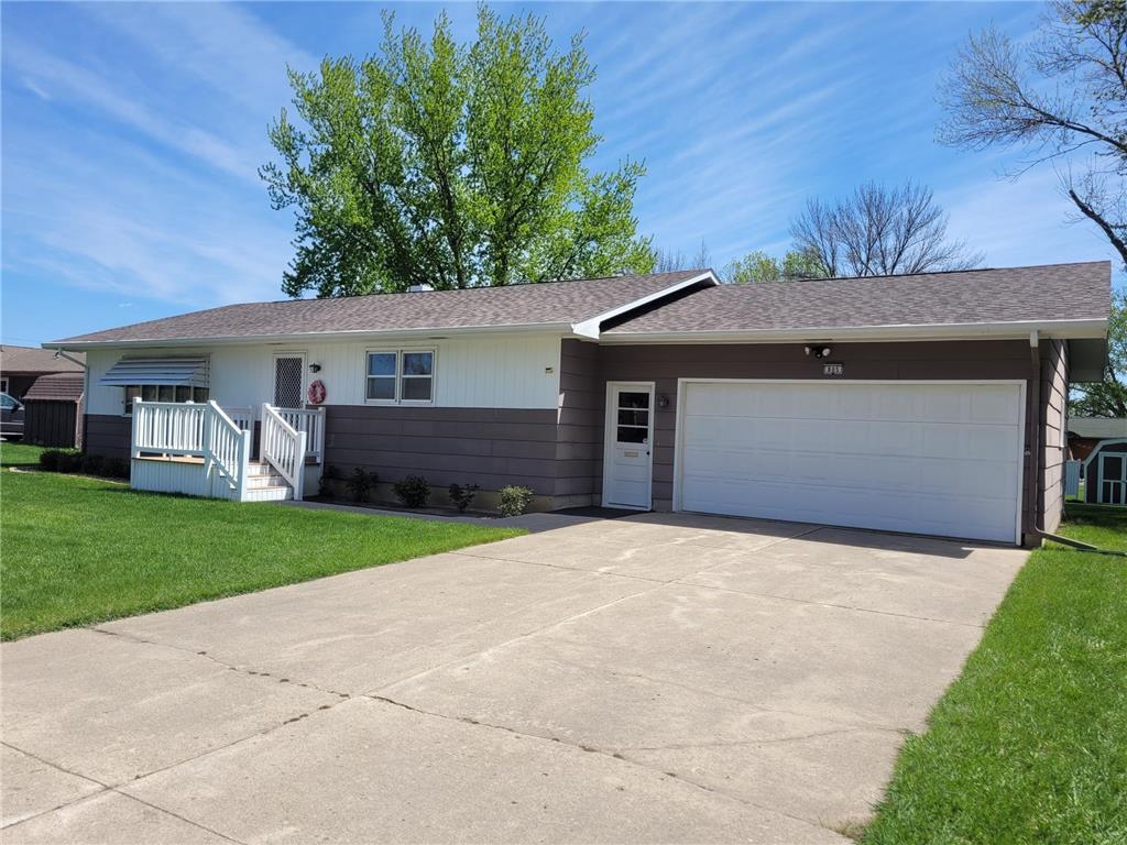 805 5th Avenue SE Pipestone MN 56164 6534456 image1