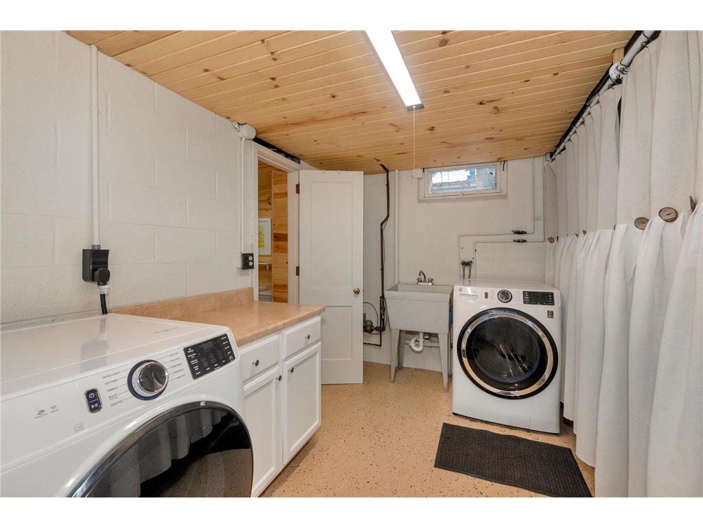 805 8th Street N Virginia MN 55792 6824396 image21