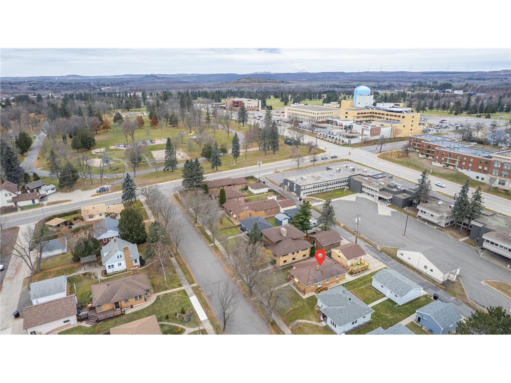 805 8th Street N Virginia MN 55792 6824396 image26