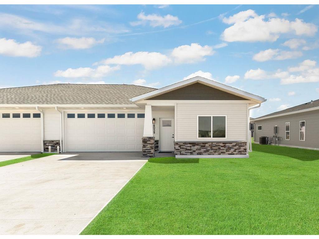 805 9th Avenue SW #B Perham MN 56573 6594542 image1