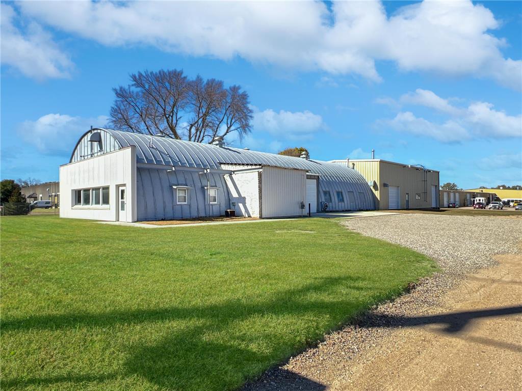 805 E 10th Street Fairmont MN 56031 6609297 image1