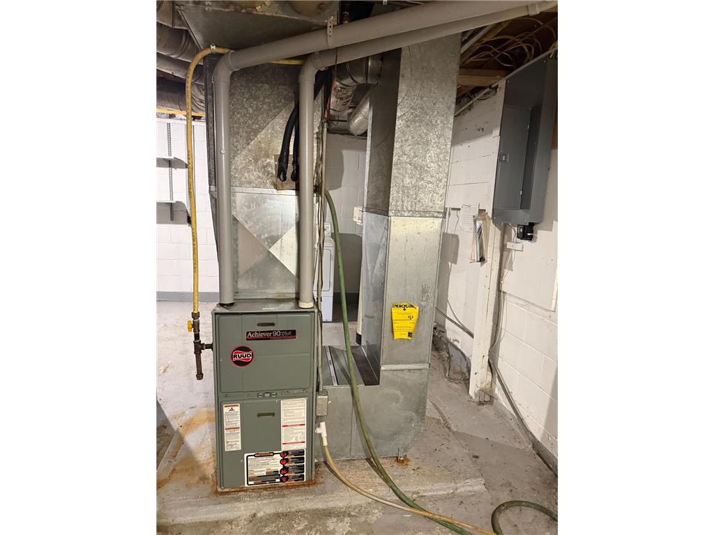 805 E Elm Street Redwood Falls MN 56283 6738101 image12