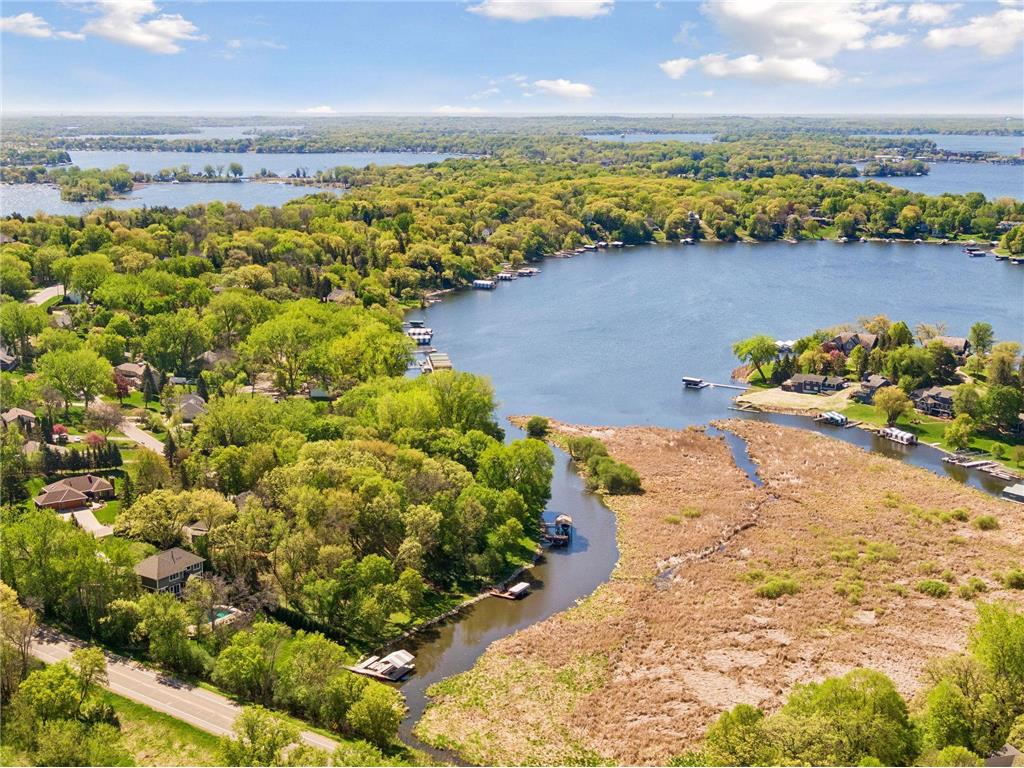 805 Forest Arms Lane Orono MN 55364 - Lake Minnetonka 7044440 image10