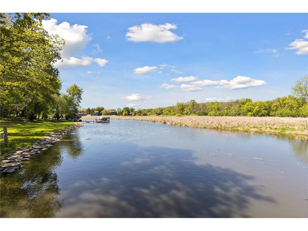 805 Forest Arms Lane Orono MN 55364 - Lake Minnetonka 7044440 image9
