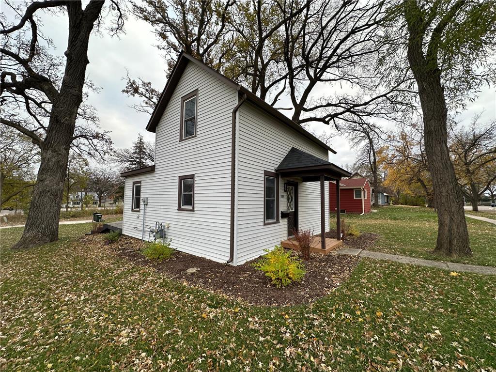 805 Franklin Street SW Hutchinson MN 55350 6742056 image1