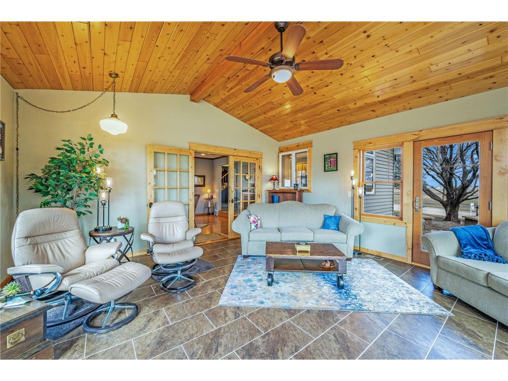 805 Hengen Street Fairmont MN 56031 7038192 image28