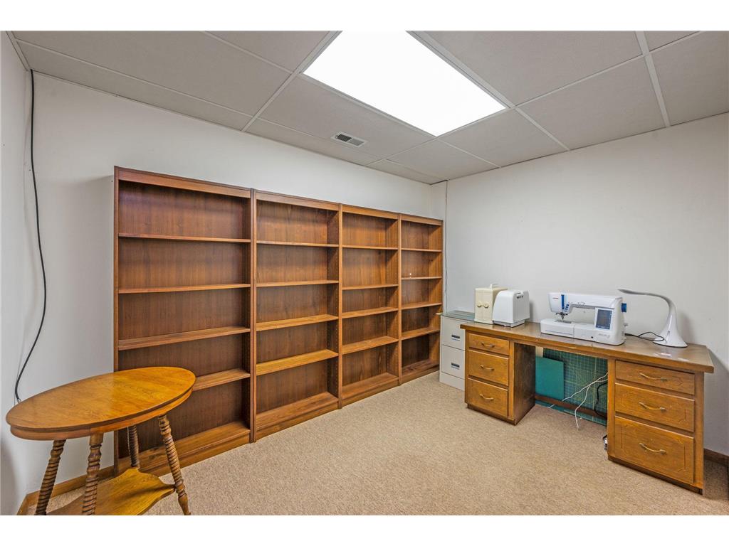 805 Hengen Street Fairmont MN 56031 7038192 image45