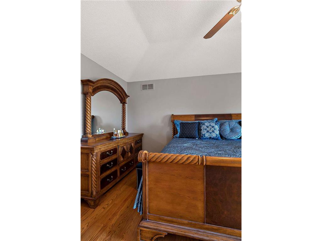 805 Heywood Road Northfield MN 55057 6808429 image37