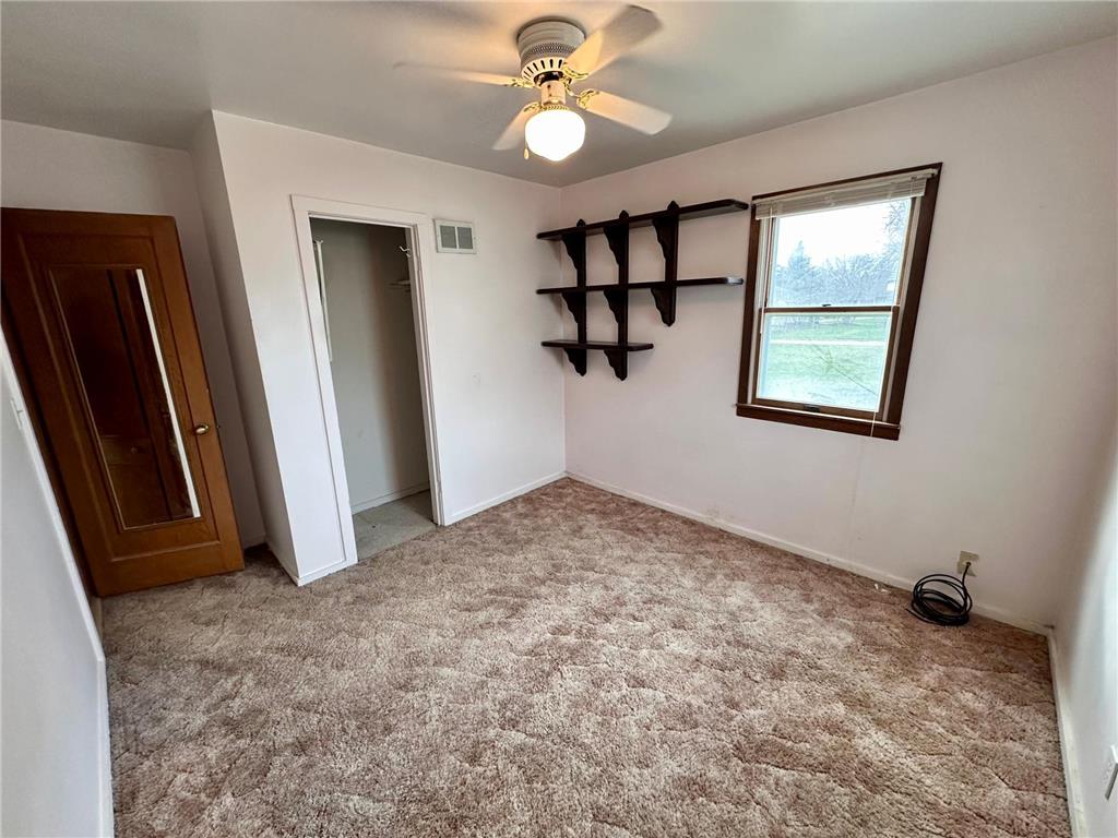805 N 5th Street Marshall MN 56258 7055902 image10