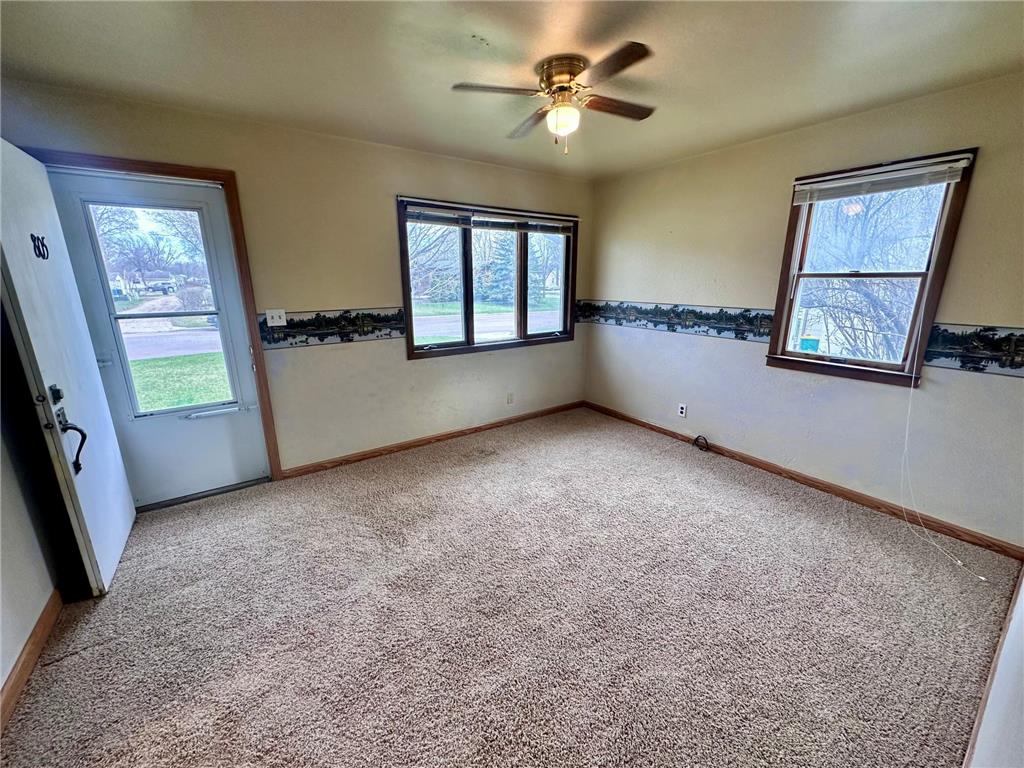 805 N 5th Street Marshall MN 56258 7055902 image3
