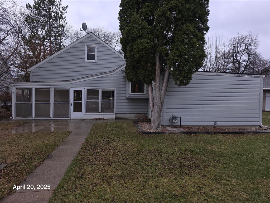 805 N Renville Street Winthrop MN 55396 6795145 image1