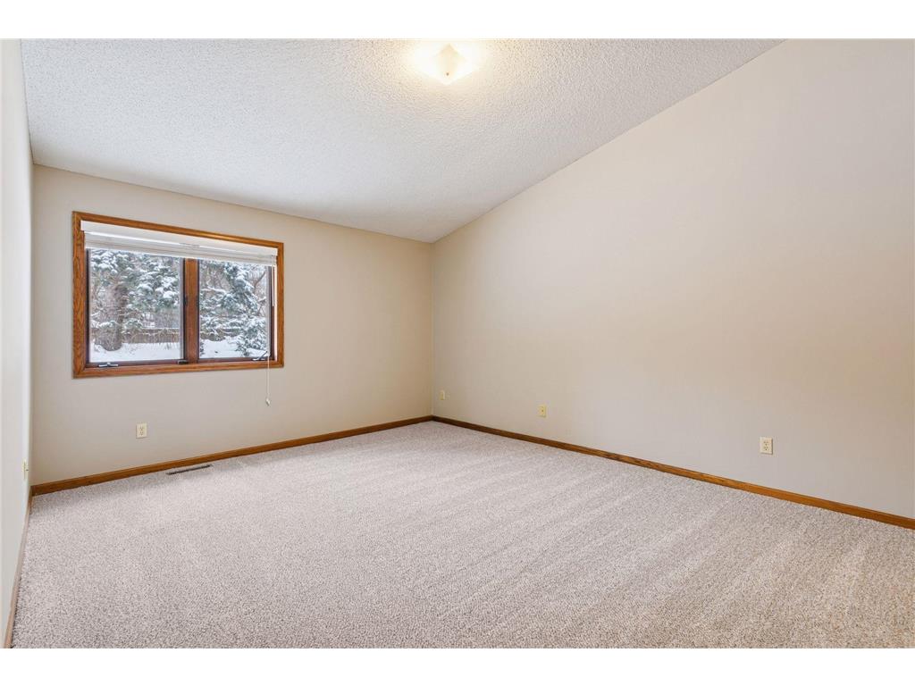 805 Southcross Drive E Burnsville MN 55306 6816563 image10