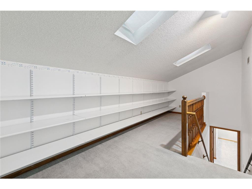 805 Southcross Drive E Burnsville MN 55306 6816563 image21