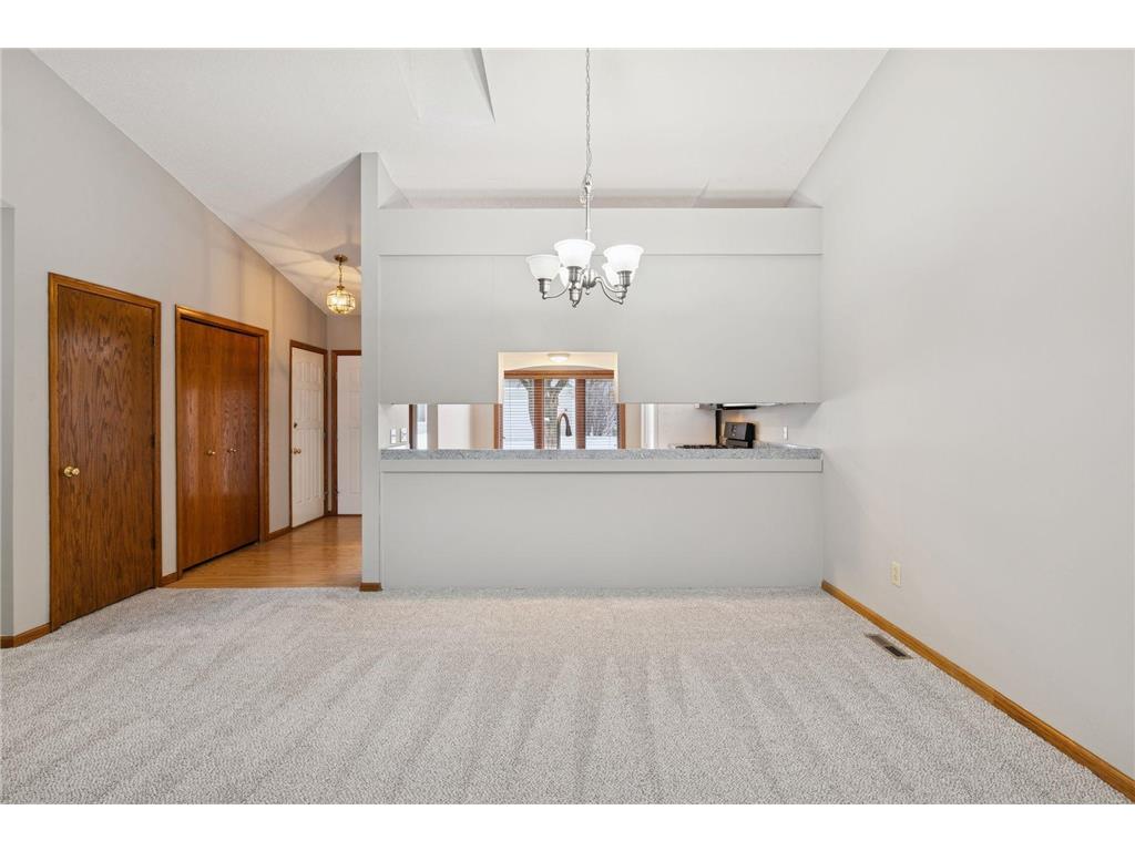 805 Southcross Drive E Burnsville MN 55306 6816563 image7