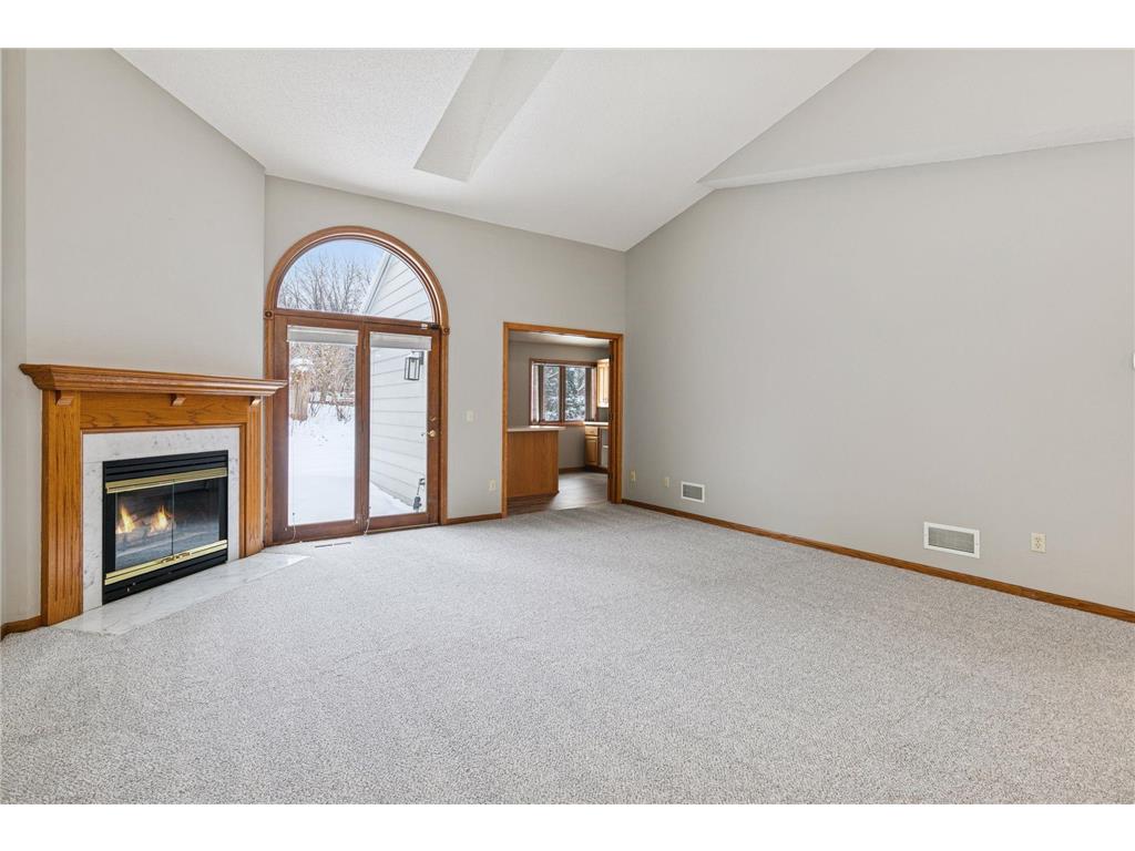 805 Southcross Drive E Burnsville MN 55306 6816563 image8