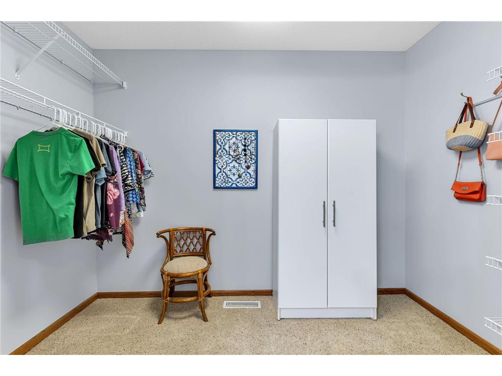 805 Westland Street New London MN 56273 7055662 image10