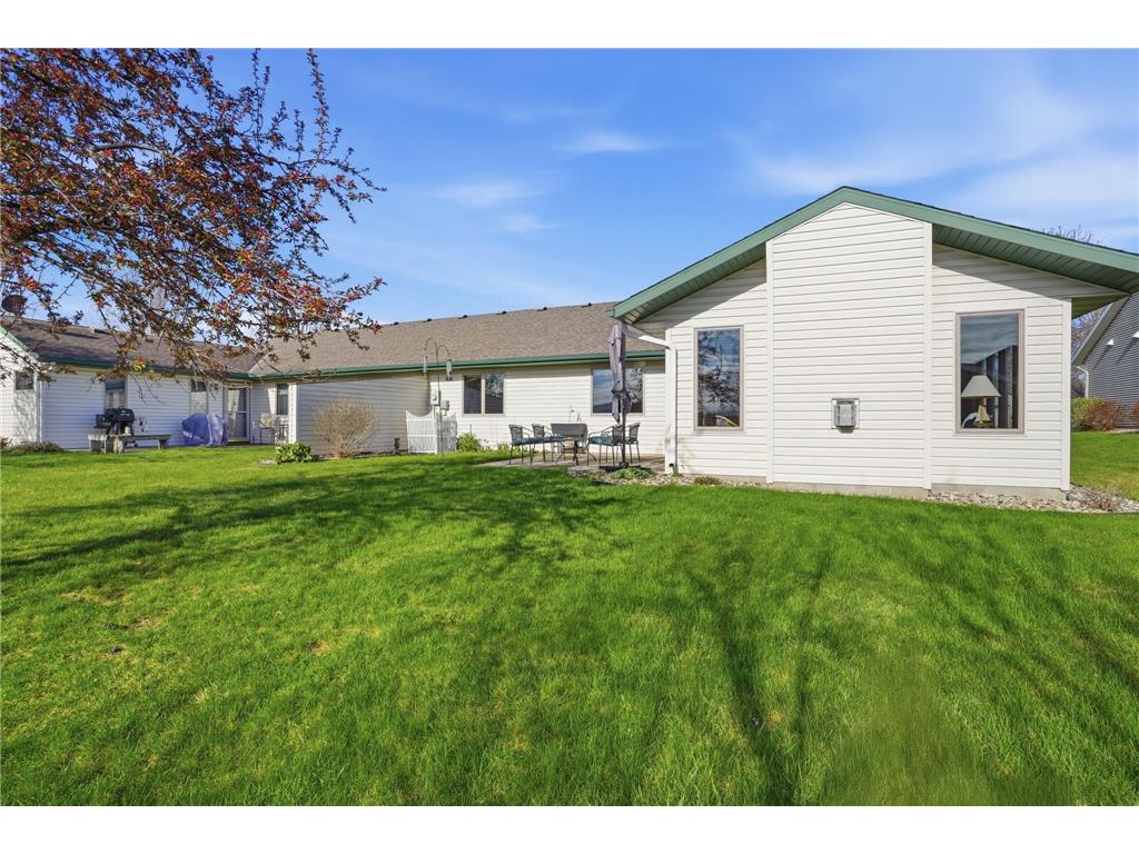 805 Westland Street New London MN 56273 7055662 image16