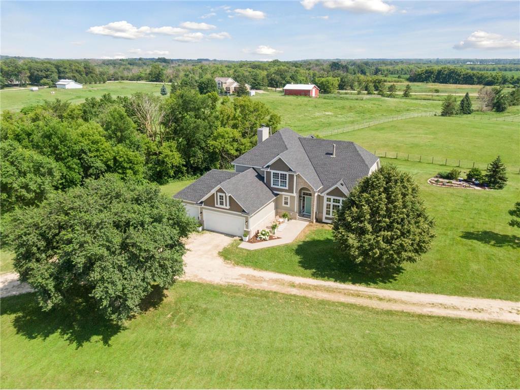 8051 165th Street E Credit River Twp MN 55372 6670650 image1
