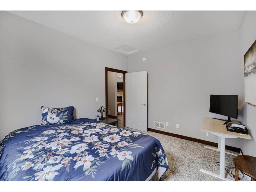 8051 Winfield Road Rockford MN 55373 7073254 image21