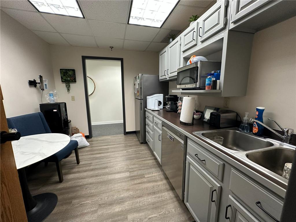 8053 E Bloomington Freeway #6 Bloomington MN 55420 7016101 image4