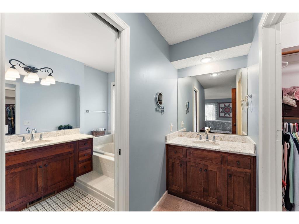 8053 Galway Road Woodbury MN 55125 7053884 image33