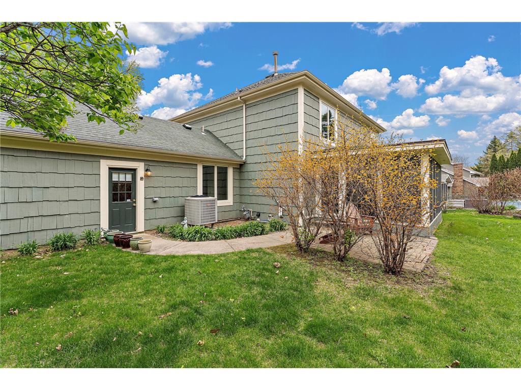 8053 Galway Road Woodbury MN 55125 7053884 image4