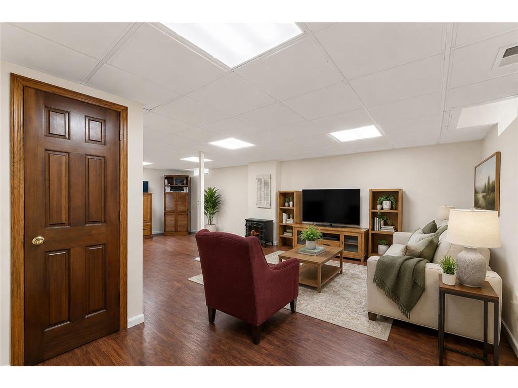 8053 Galway Road Woodbury MN 55125 7053884 image41