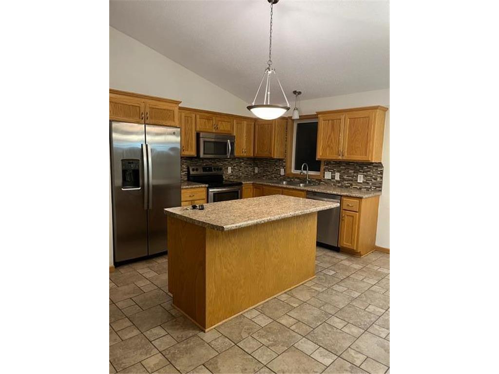 806 103rd Avenue NE Blaine MN 55434 7033962 image15