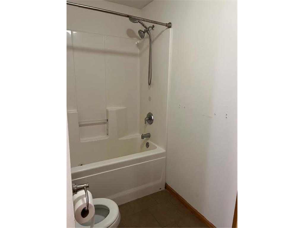 806 103rd Avenue NE Blaine MN 55434 7033962 image27