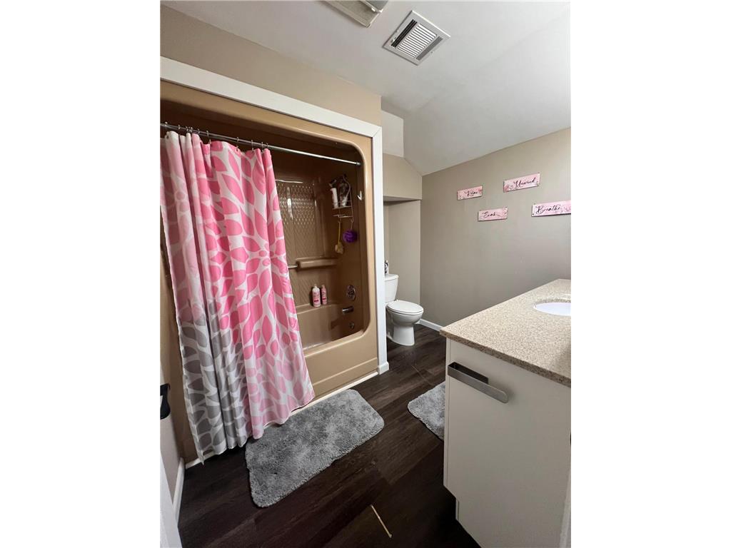 806 1st Avenue Madison MN 56256 7008624 image18