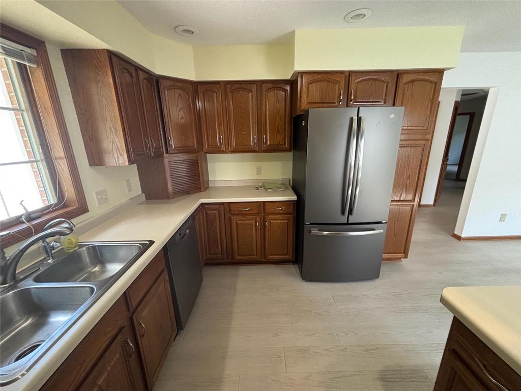 806 28th Avenue SW Willmar MN 56201 7110236 image7