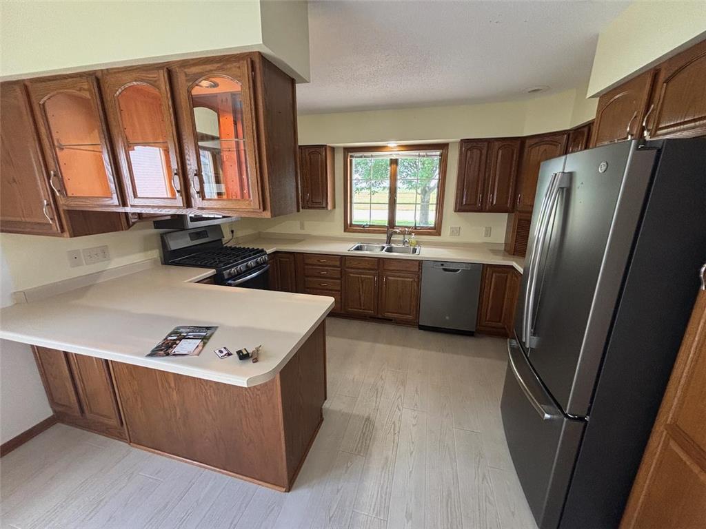 806 28th Avenue SW Willmar MN 56201 7110236 image8