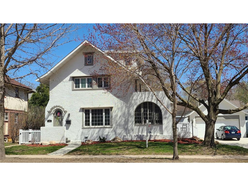 806 4th Street NW Austin MN 55912 6362110 image1