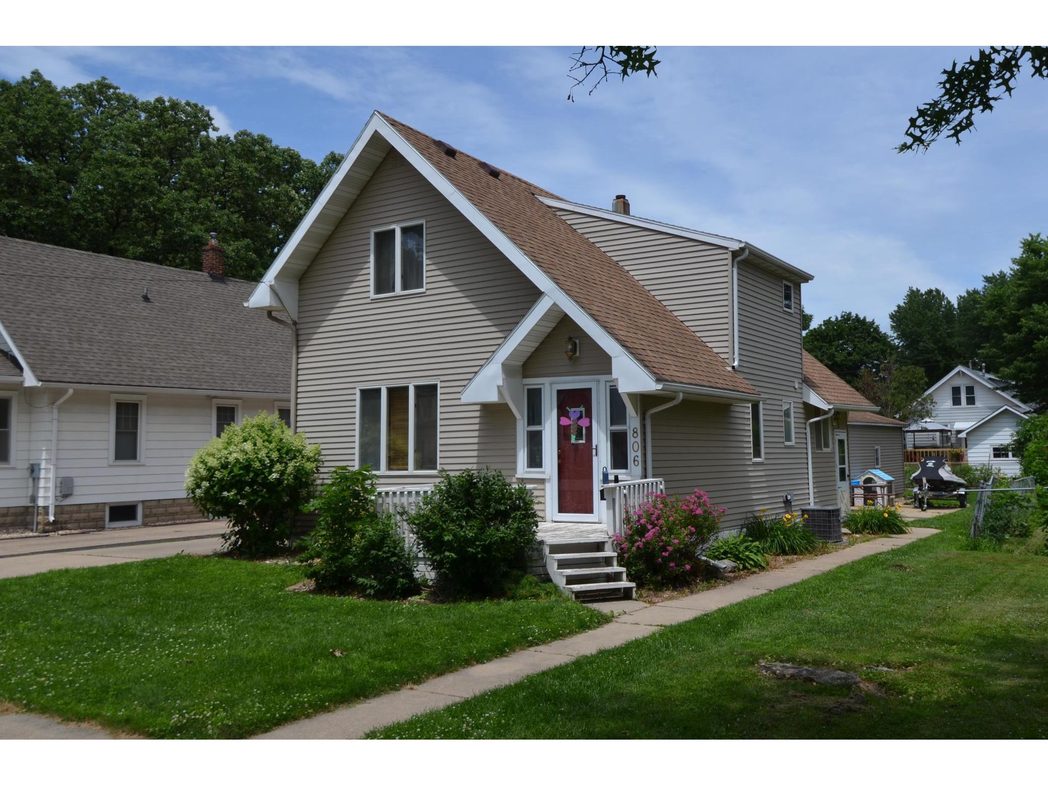 806 5th Avenue NW, Austin, MN 55912 MLS 5617431 Edina Realty