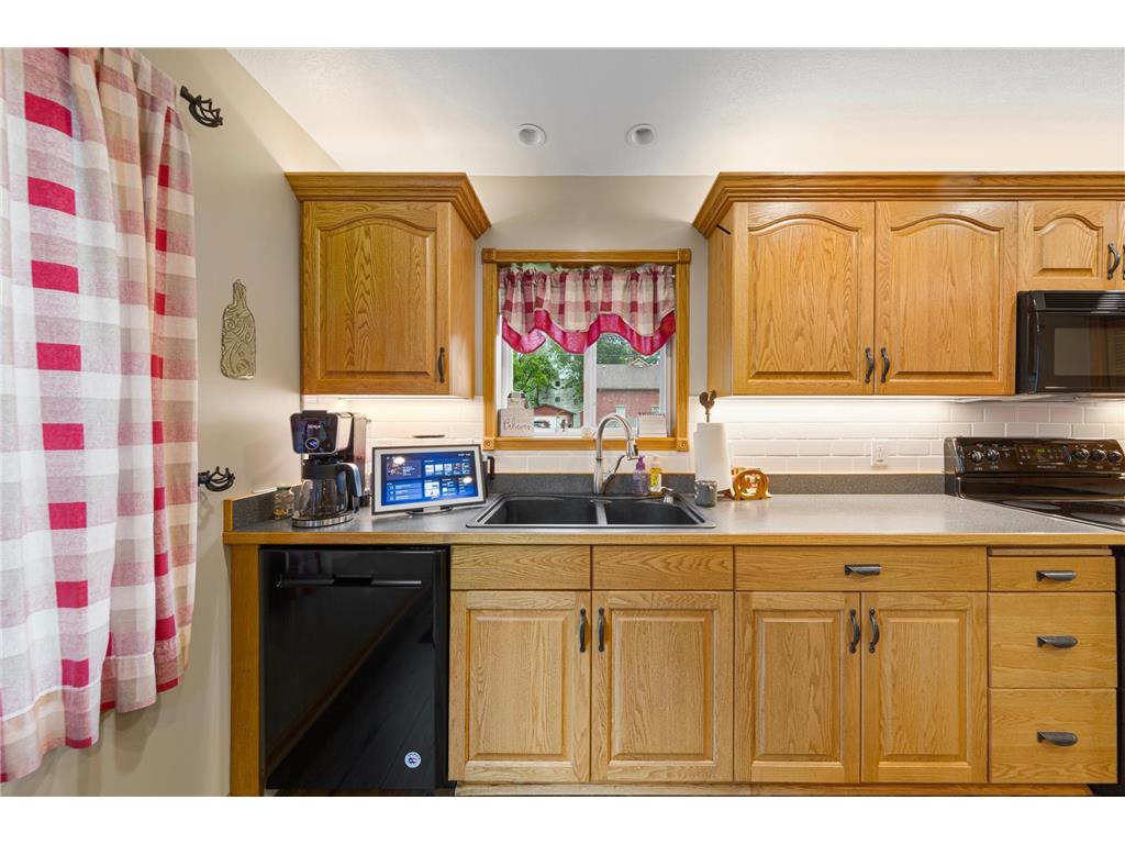 806 5th Street NW Faribault MN 55021 7091476 image8