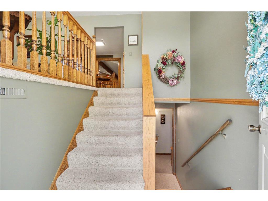 806 6th Avenue SE Pipestone MN 56164 7071972 image2