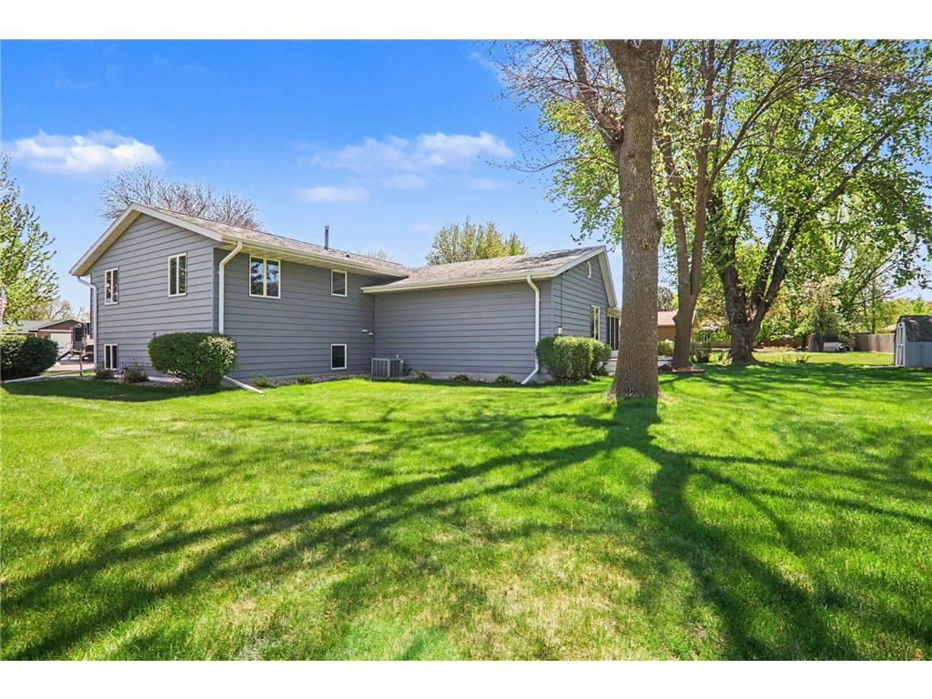 806 6th Avenue SE Pipestone MN 56164 7071972 image38