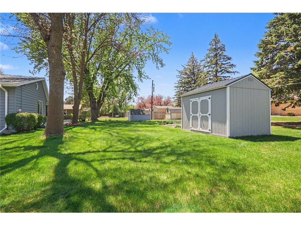 806 6th Avenue SE Pipestone MN 56164 7071972 image39
