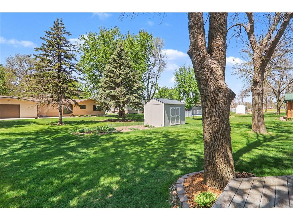 806 6th Avenue SE Pipestone MN 56164 7071972 image40