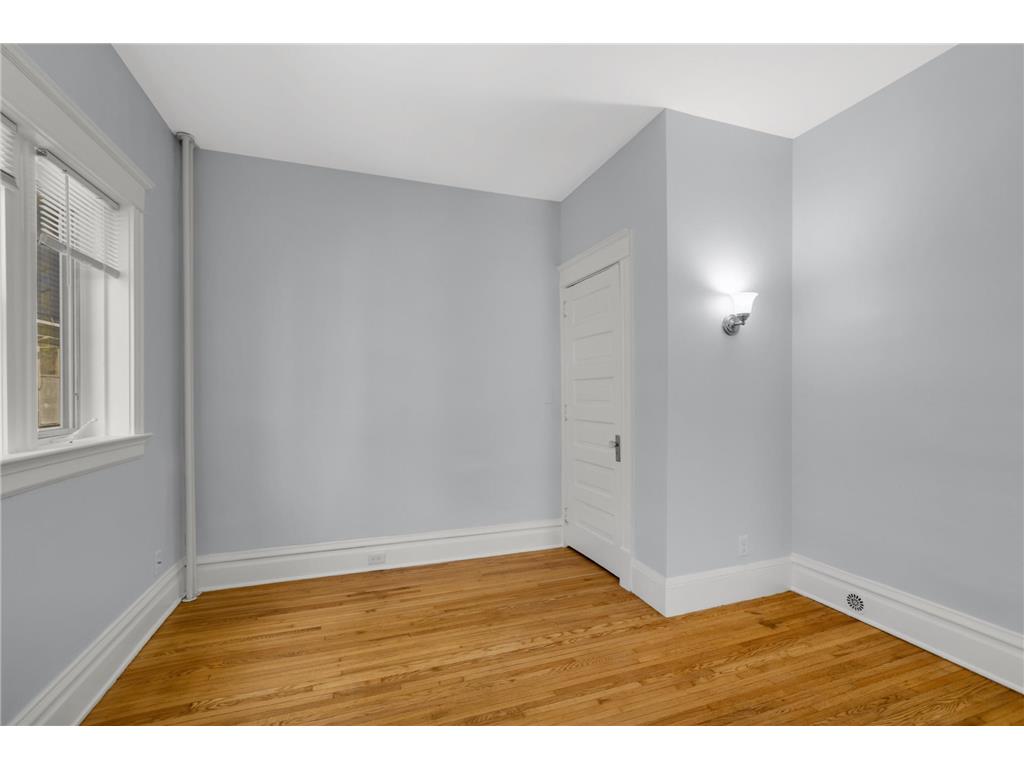 806 6th Street SE Minneapolis MN 55414 7068739 image17