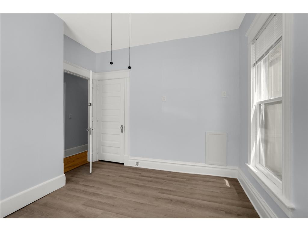 806 6th Street SE Minneapolis MN 55414 7068739 image19