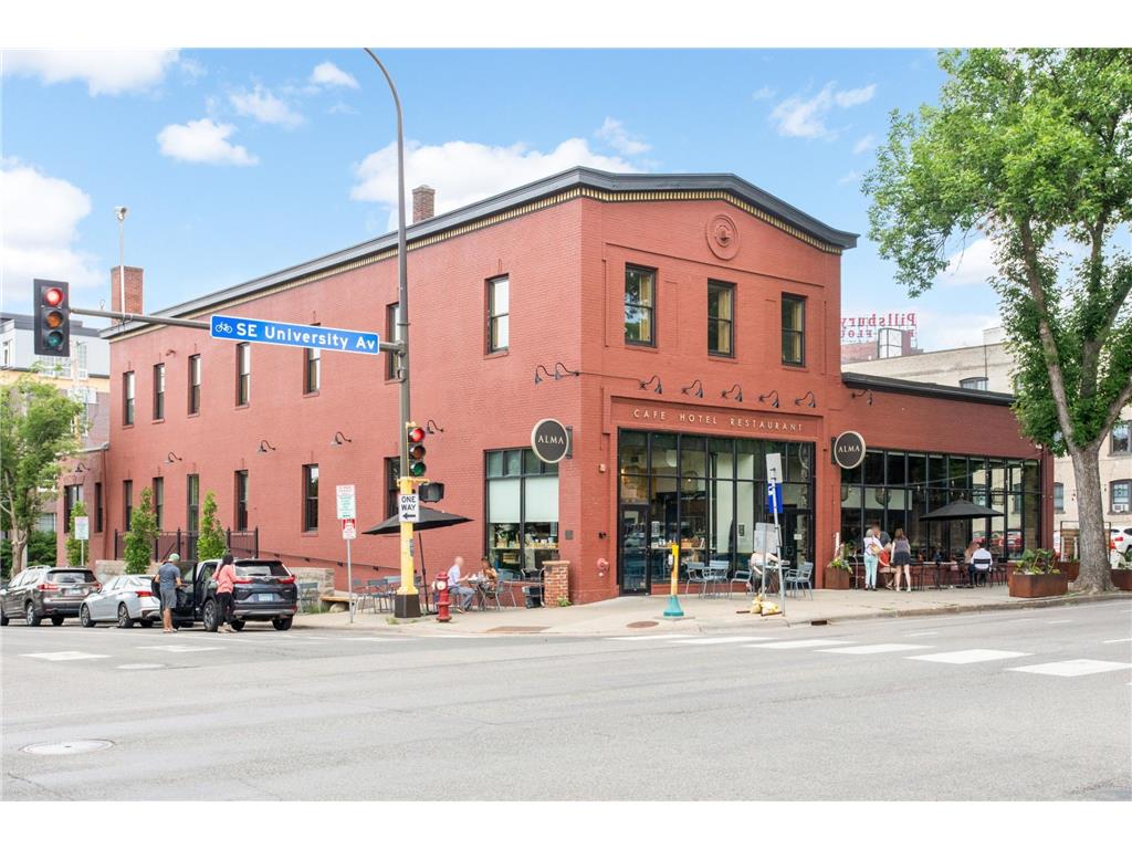 806 6th Street SE Minneapolis MN 55414 7068739 image30