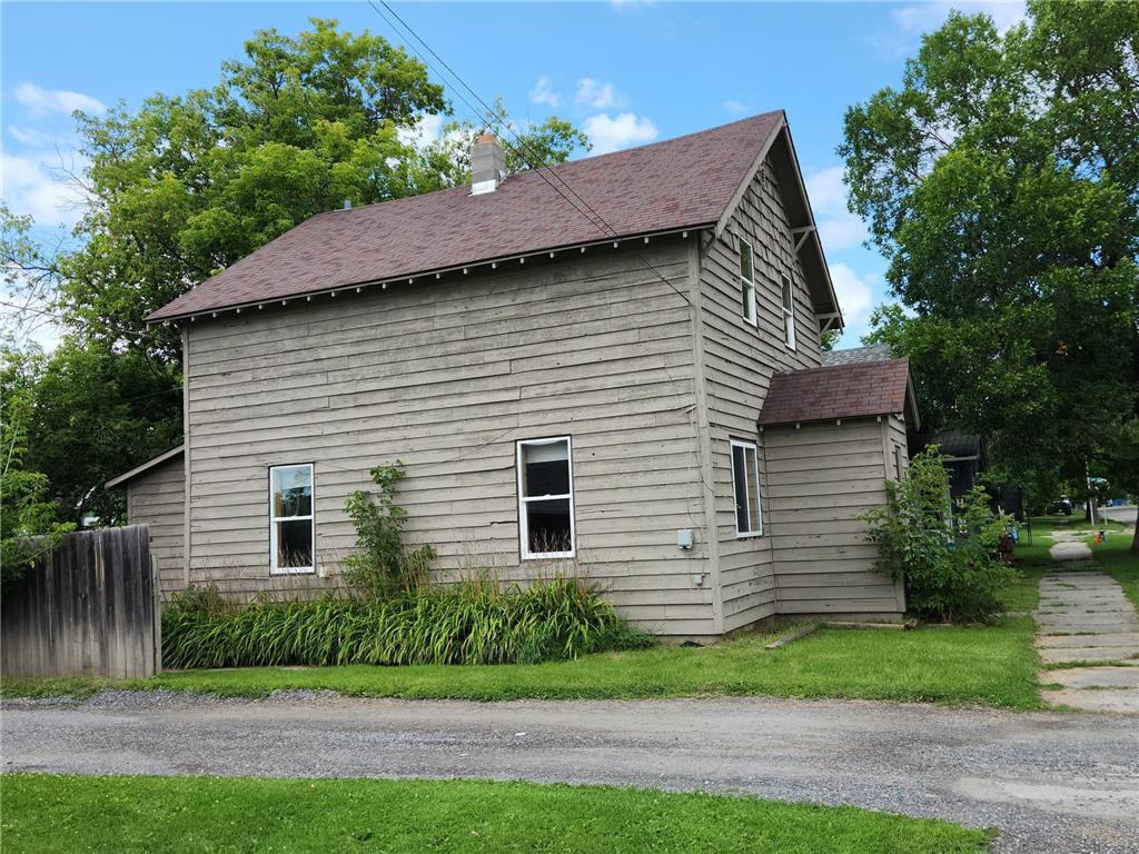 806 7th Avenue International Falls MN 56649 6770997 image4