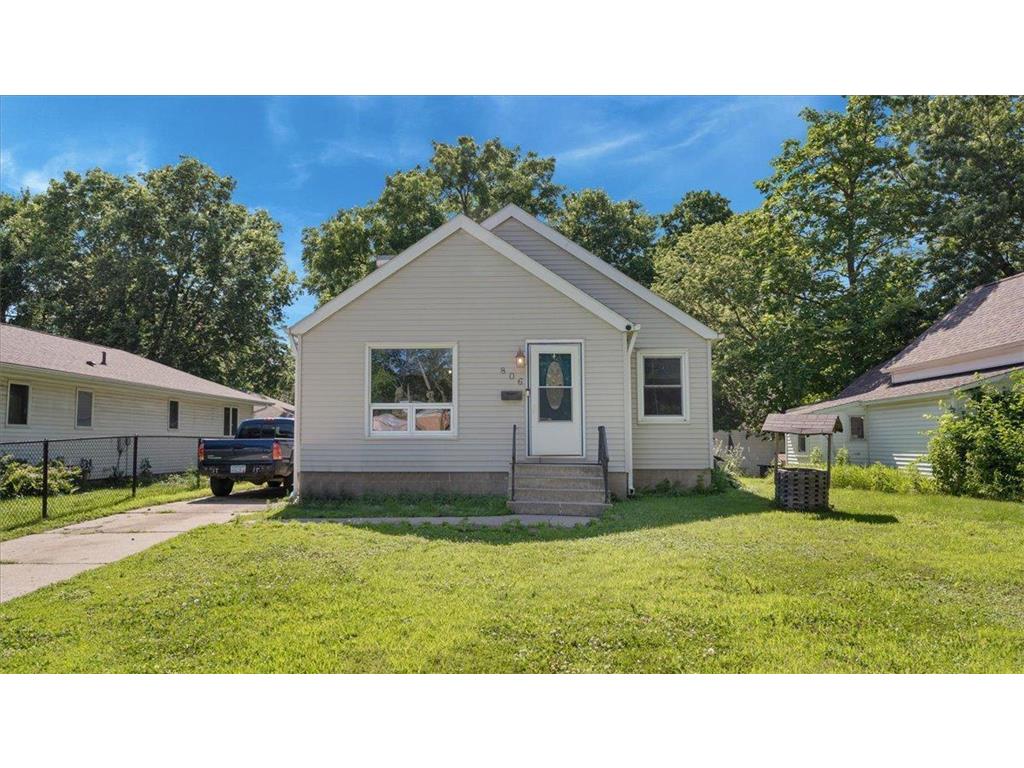 806 8th Street SW Willmar MN 56201 6753766 image1