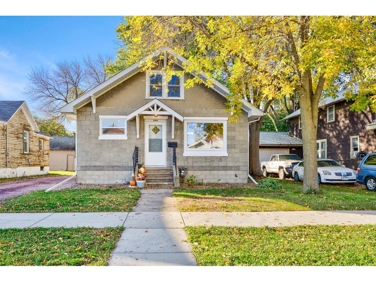 806 E 3rd Street Fairmont MN 56031 6114596 image1