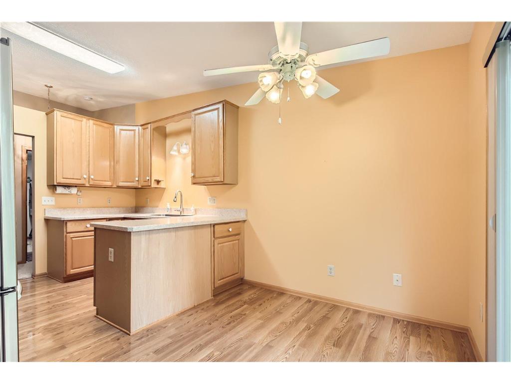 806 Garceau Lane, Vadnais Heights, MN, 55127 MLS 6559984 Edina Realty