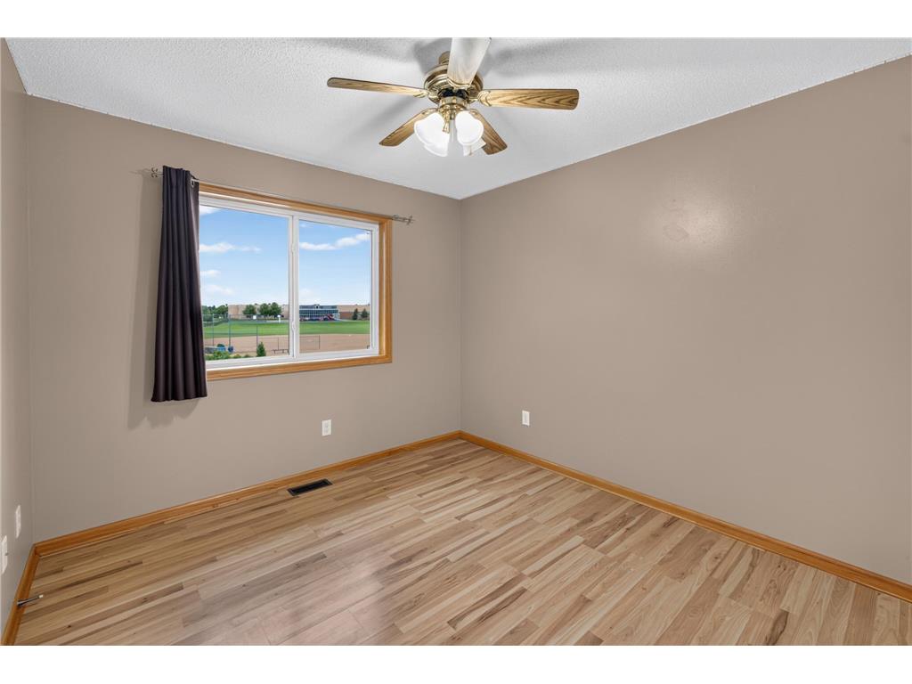 806 Marion Street SE Isanti MN 55040 7098004 image14